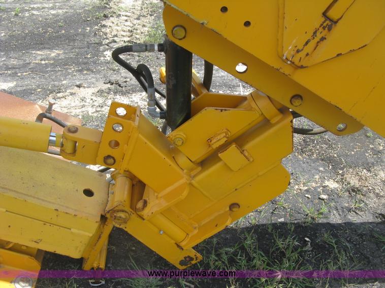 image for item BF9869 Hydraulic guard rail post driver attachment