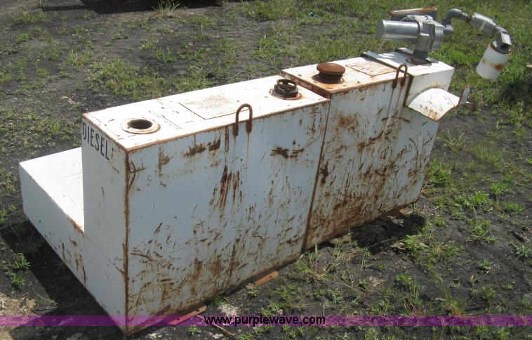 image for item BF9871 (2) L-shaped fuel tanks