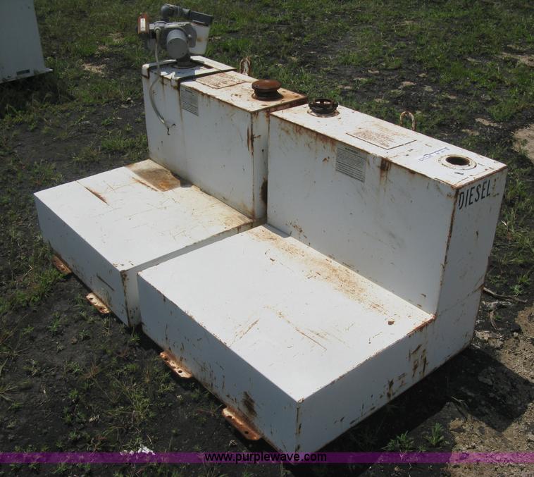 image for item BF9871 (2) L-shaped fuel tanks