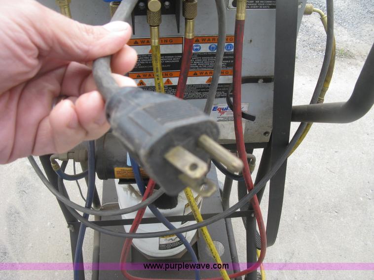 image for item BF9883 Snap-on Eco-134 recover recycle recharge system