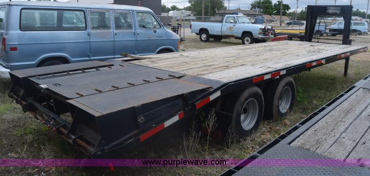 image for item BH9172 2008 Circle D equipment trailer