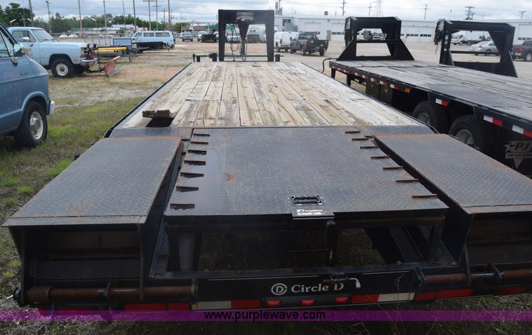 image for item BH9172 2008 Circle D equipment trailer