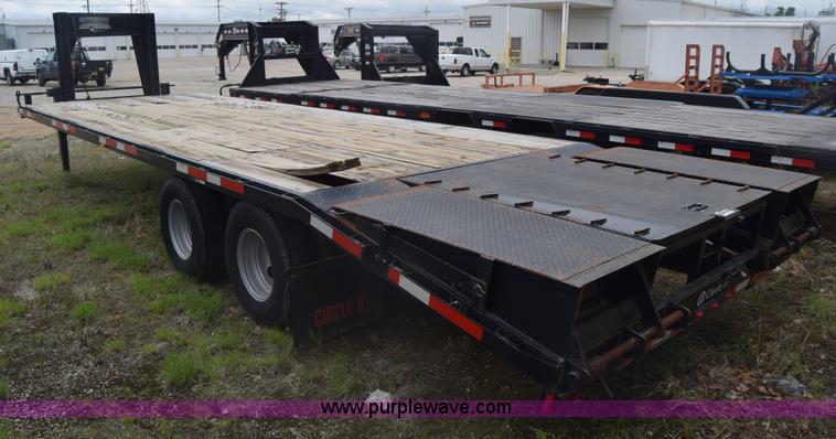image for item BH9172 2008 Circle D equipment trailer