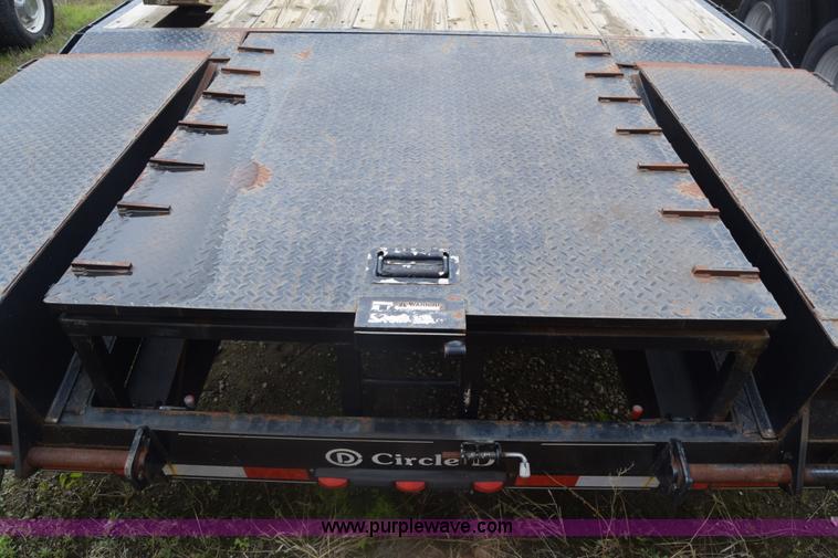 image for item BH9172 2008 Circle D equipment trailer