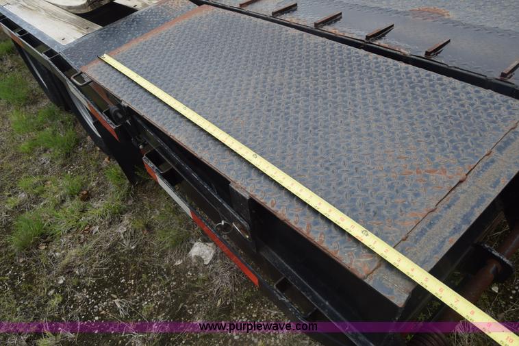 image for item BH9172 2008 Circle D equipment trailer