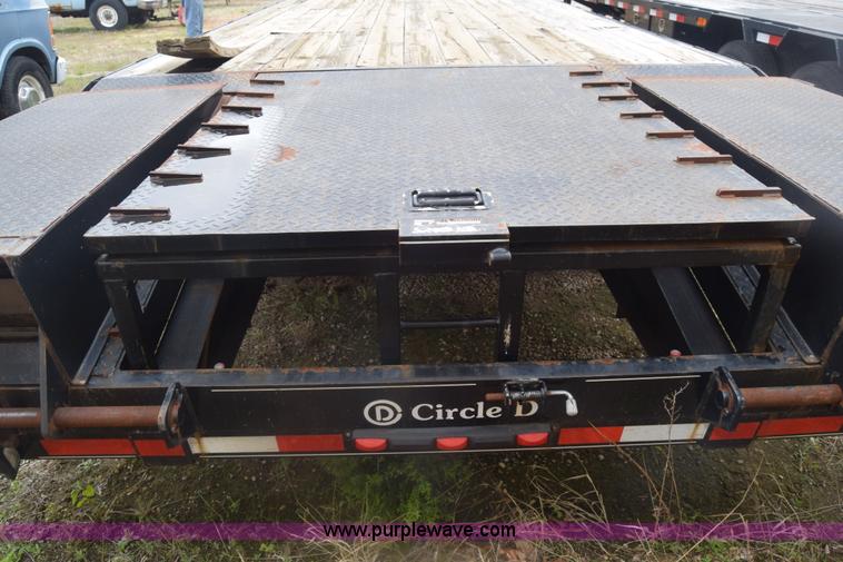 image for item BH9172 2008 Circle D equipment trailer