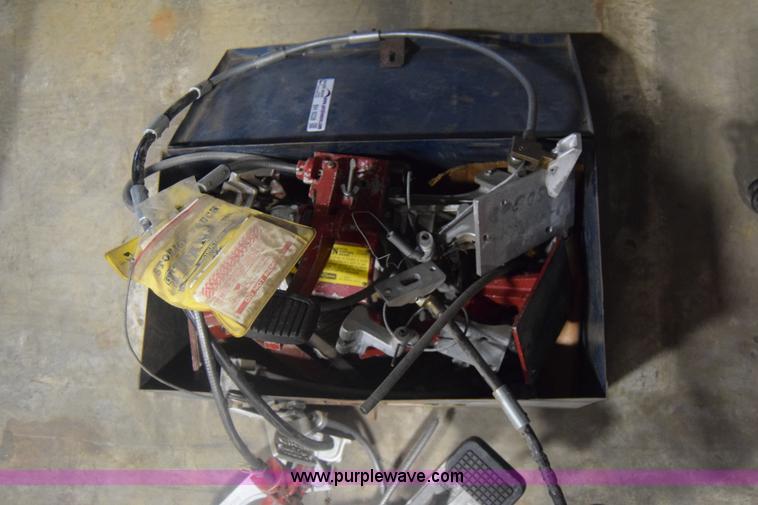 (12) dual control instructor brakes in Hutchinson, KS Item BH9228