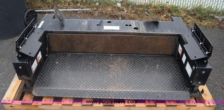 image for item BH9232 Eagle Lift EDL-60 end gate lift