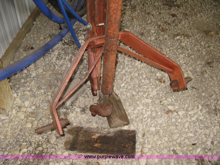 image for item BP9527 Independent post hole auger