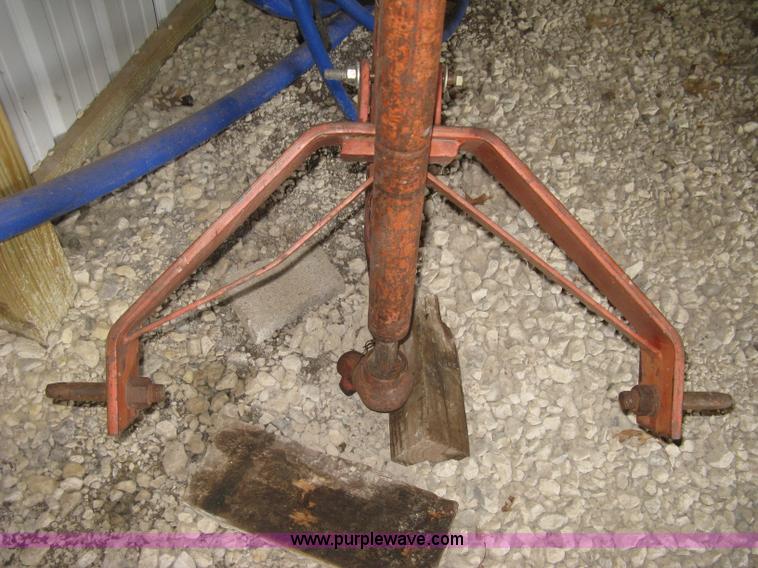 image for item BP9527 Independent post hole auger