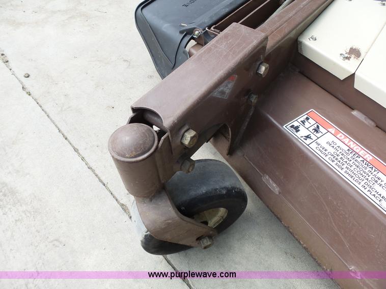 image for item BR9209 Grasshopper 723K ZTR lawn mower