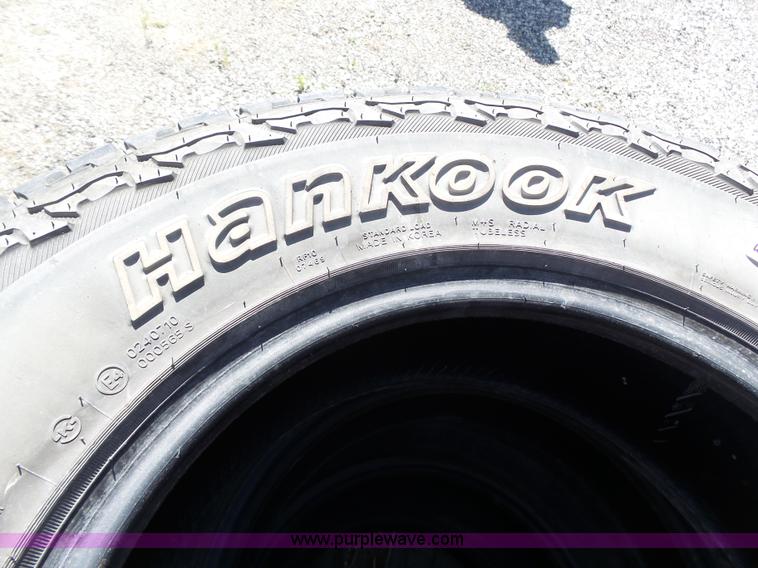 image for item BR9229 (4) 245/70R16 tires