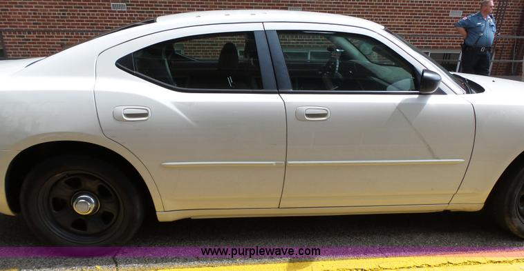 image for item BZ9553 2006 Dodge Charger