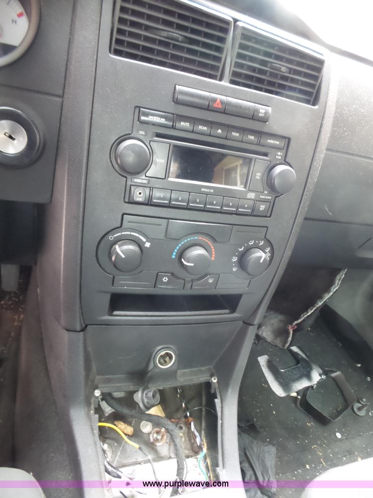 image for item BZ9553 2006 Dodge Charger