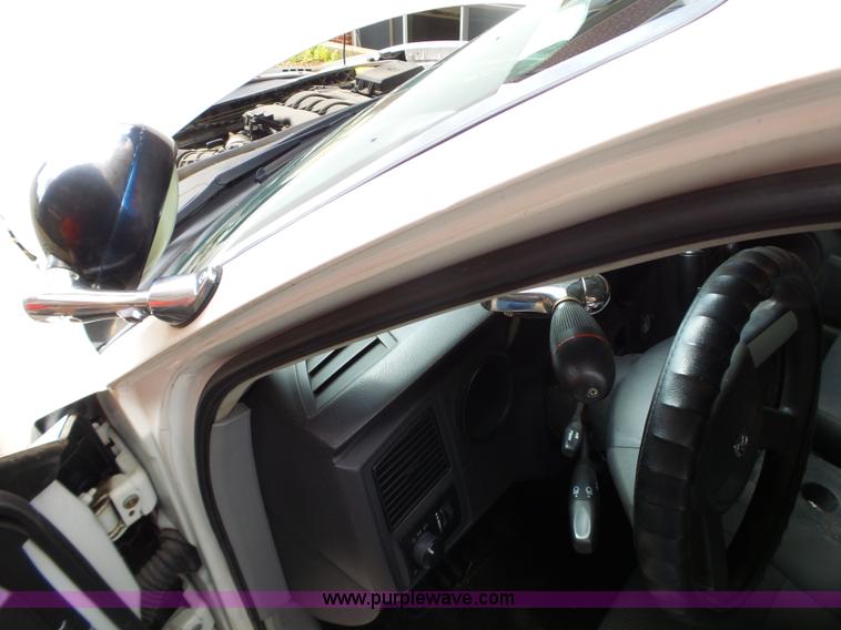 image for item BZ9553 2006 Dodge Charger