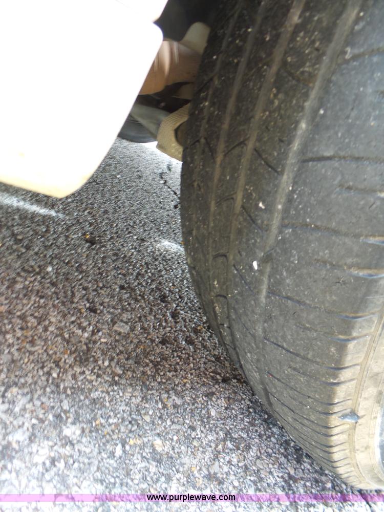 image for item BZ9553 2006 Dodge Charger