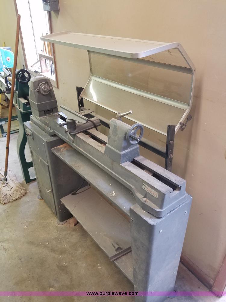 image for item F1306 Rockwell 62-010 lathe