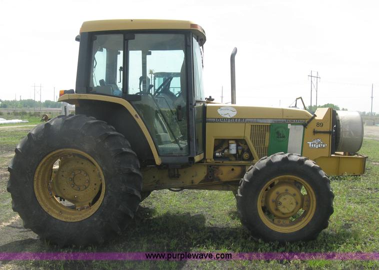 image for item J2805 1996 John Deere 6400 MFWD tractor