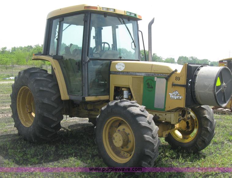 image for item J2805 1996 John Deere 6400 MFWD tractor