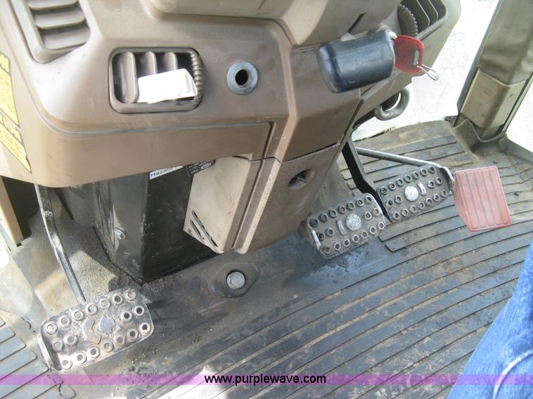 image for item J2805 1996 John Deere 6400 MFWD tractor