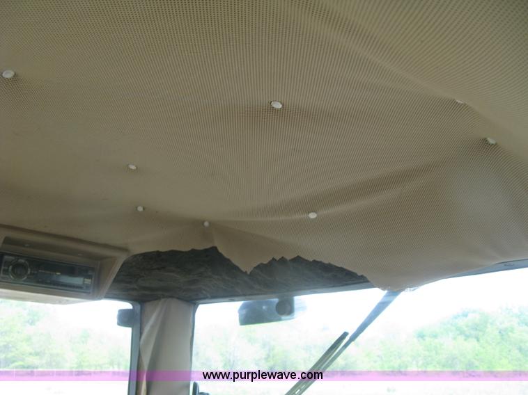 image for item J2805 1996 John Deere 6400 MFWD tractor