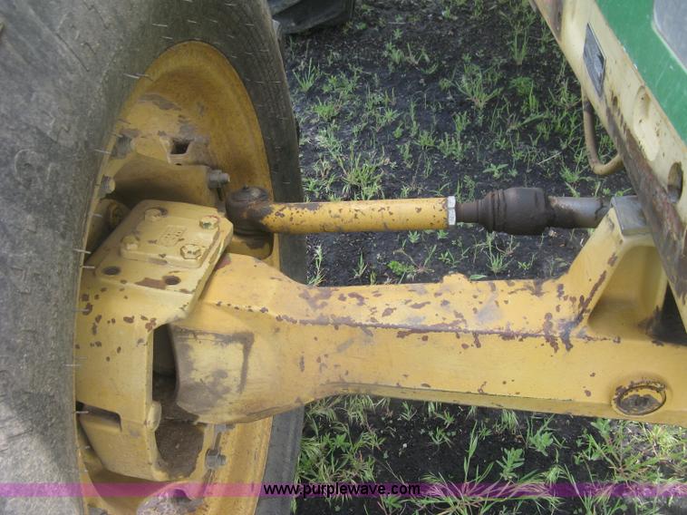 image for item J2805 1996 John Deere 6400 MFWD tractor