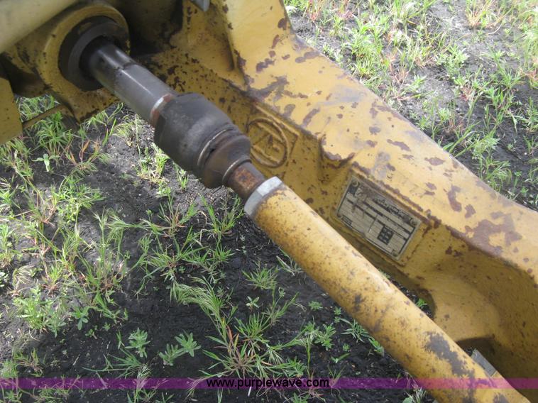 image for item J2805 1996 John Deere 6400 MFWD tractor