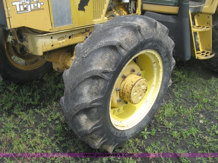 image for item J2805 1996 John Deere 6400 MFWD tractor