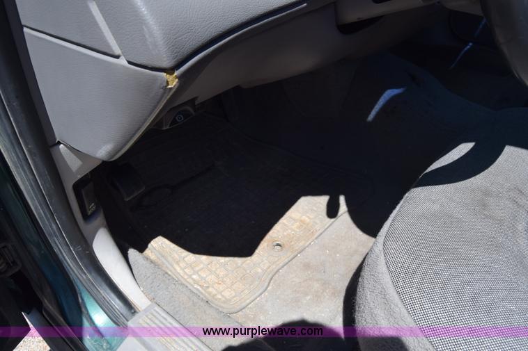 image for item J2808 2000 Ford Crown Victoria Police Interceptor