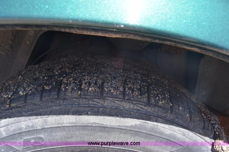 image for item J2808 2000 Ford Crown Victoria Police Interceptor