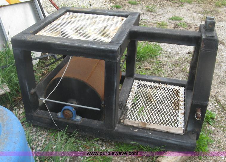 image for item J2822 Shop built roller