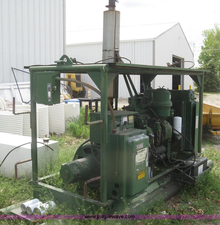 image for item J2825 Stewart & Stevenson 4GD75C generator