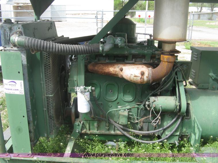 image for item J2825 Stewart & Stevenson 4GD75C generator
