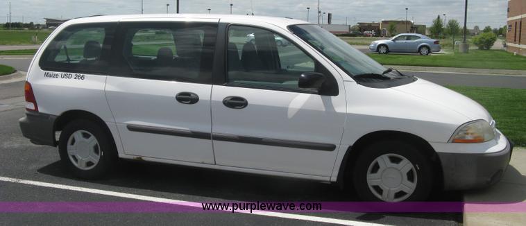 image for item J2827 2001 Ford Windstar LX van