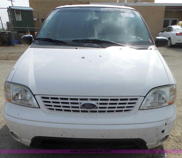 image for item J4126 2003 Ford Windstar LX van