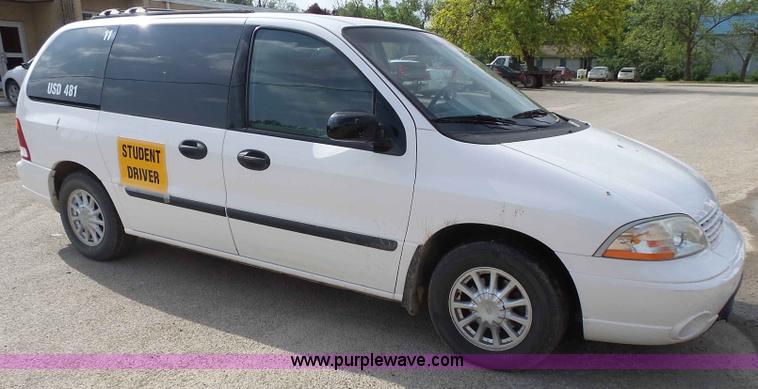 image for item J4126 2003 Ford Windstar LX van