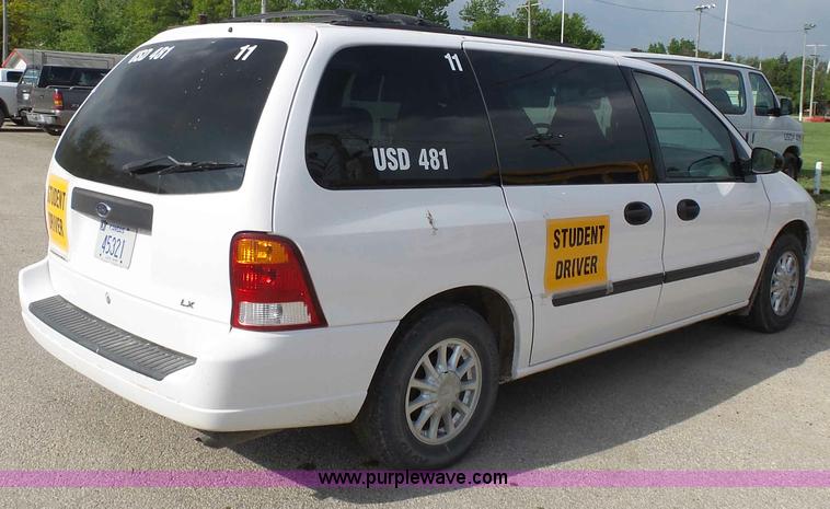 image for item J4126 2003 Ford Windstar LX van