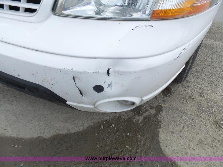 image for item J4126 2003 Ford Windstar LX van