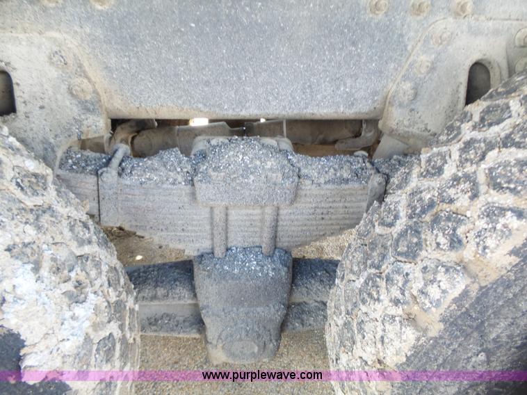 image for item J4139 1999 Volvo WG Akzo Nobel slurry truck