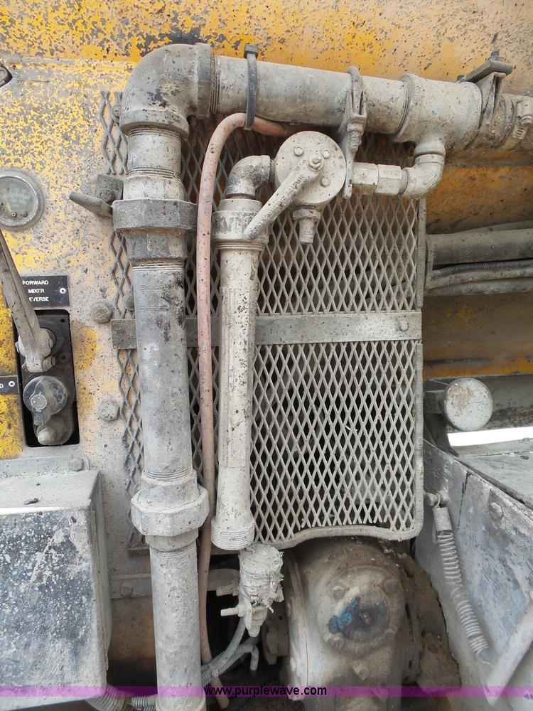 image for item J4139 1999 Volvo WG Akzo Nobel slurry truck