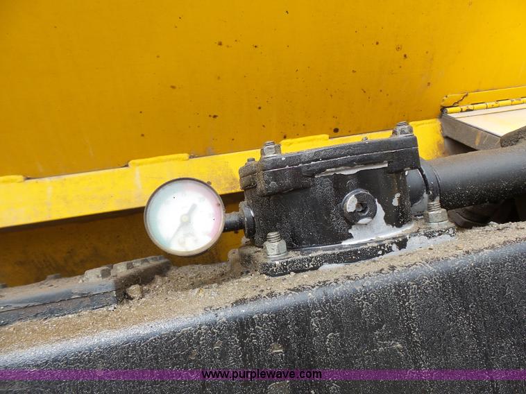 image for item J4139 1999 Volvo WG Akzo Nobel slurry truck