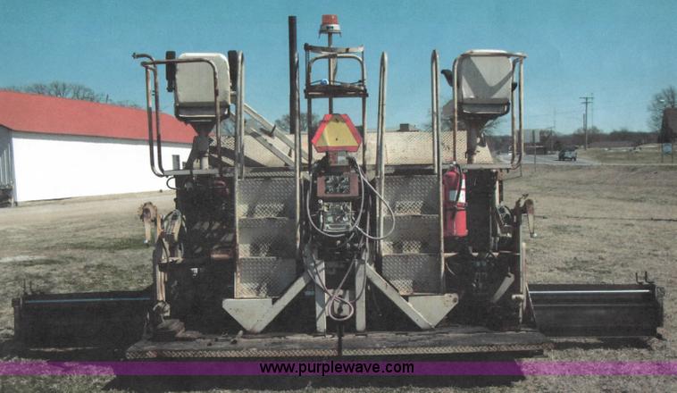 image for item J4961 Cedarapids CR551 hot mix asphalt spreader