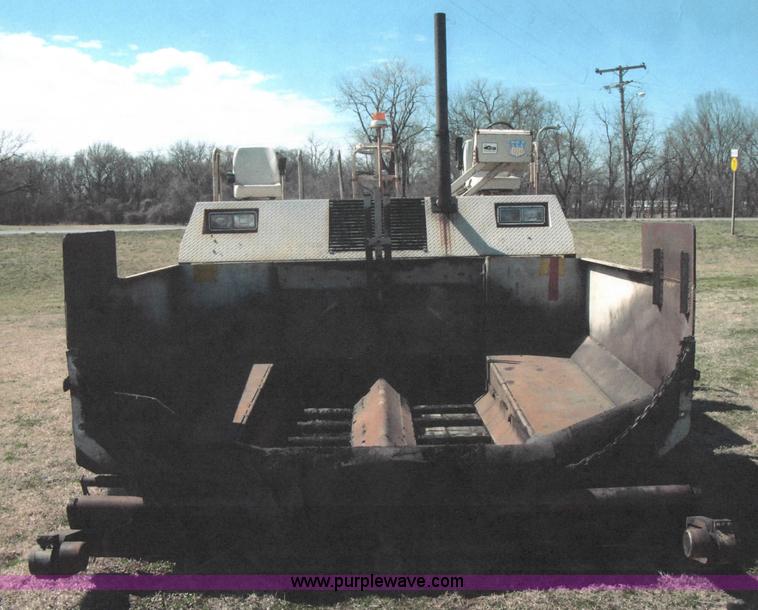 image for item J4961 Cedarapids CR551 hot mix asphalt spreader