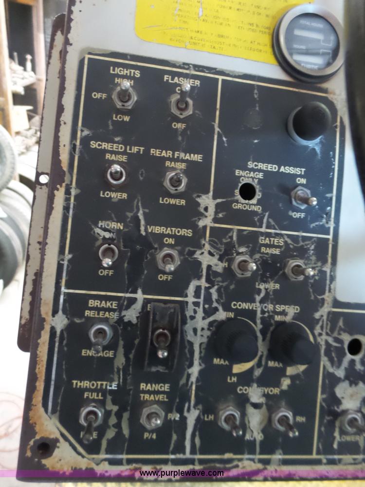 image for item J4961 Cedarapids CR551 hot mix asphalt spreader