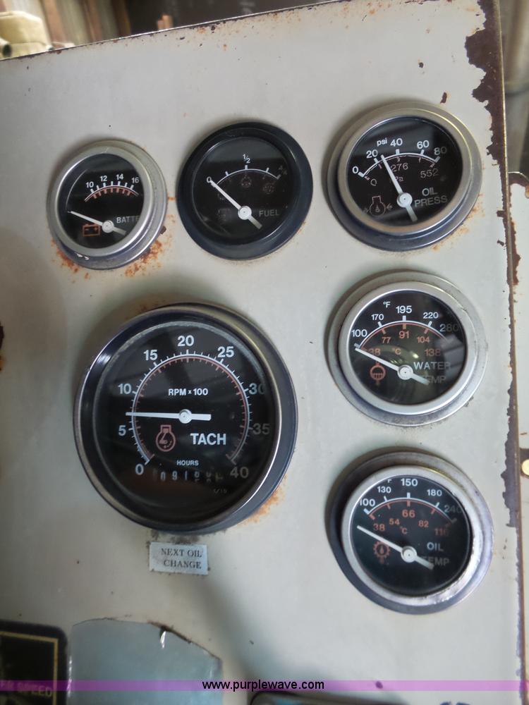 image for item J4961 Cedarapids CR551 hot mix asphalt spreader