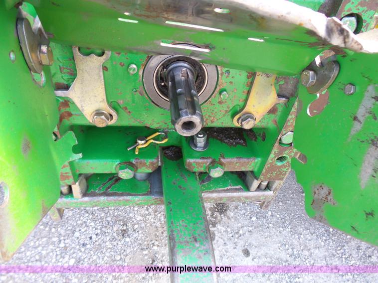 image for item J4962 2001 John Deere 6405 tractor