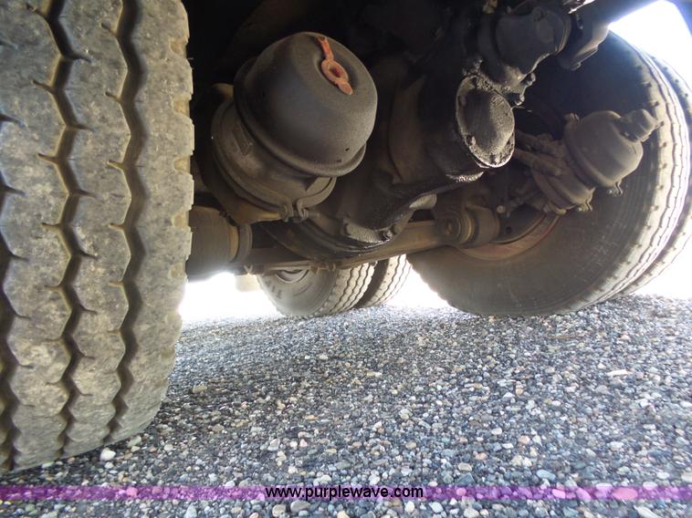 image for item J6107 1982 Hendrickson 1871-WS fire truck