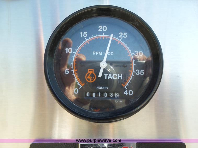 image for item J6107 1982 Hendrickson 1871-WS fire truck