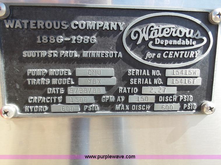 image for item J6107 1982 Hendrickson 1871-WS fire truck