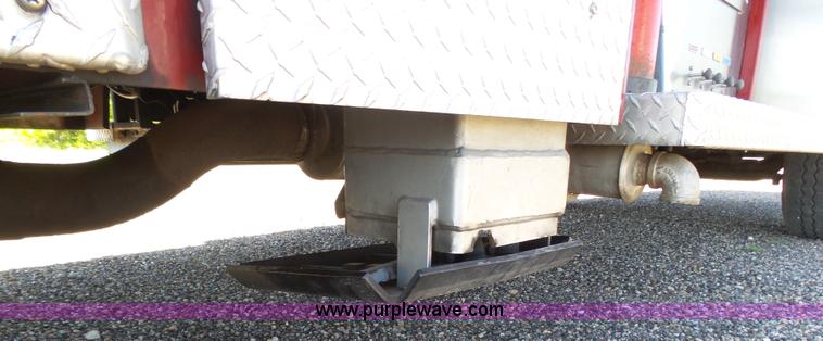 image for item J6107 1982 Hendrickson 1871-WS fire truck